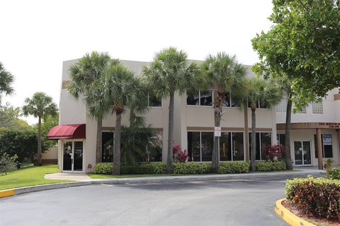 Coral Springs Office/Warehouse Corner Unit