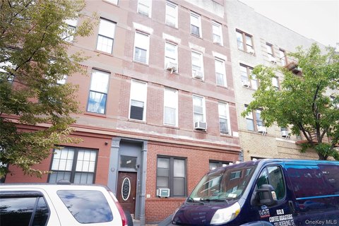 Eight-Unit Apartment Building