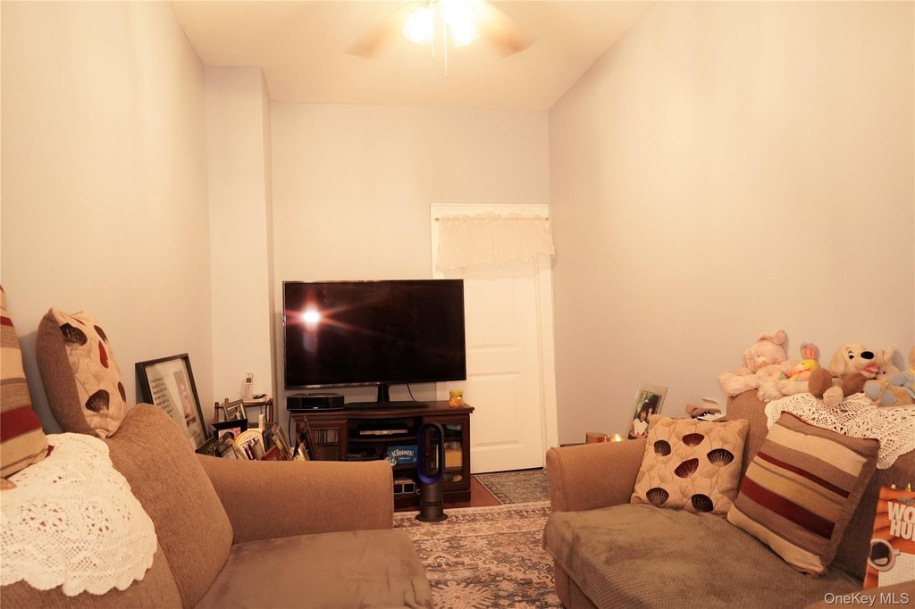 Picture 16