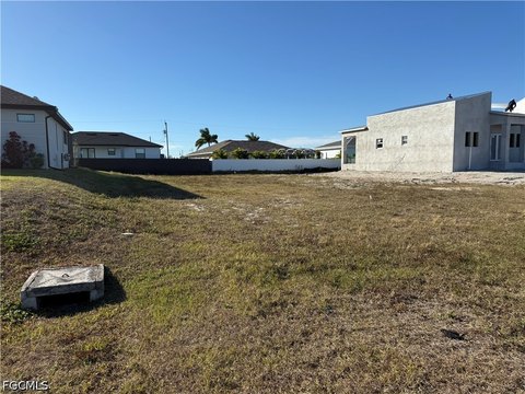 Land, Cape Coral, FL