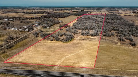 Agricultural Land with Paved Road Access
