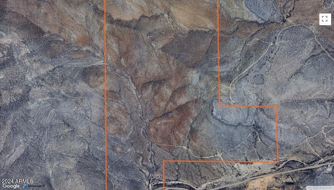 303+ Acres in Mining Country