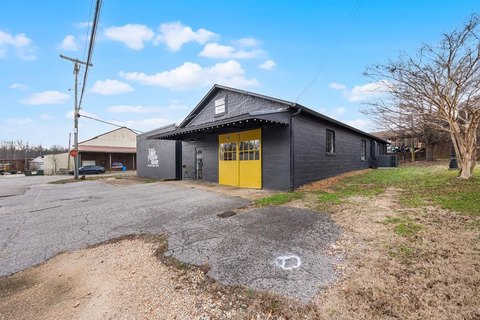 Downtown Huntingdon Commercial Opportunity
