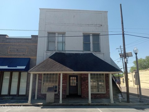 Indianola Office Space For Sale