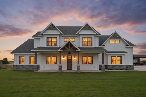 Lakefront Property with Income Potential