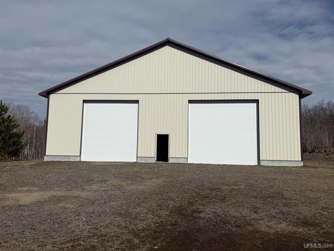 Mohawk Vacant Land with Buildings