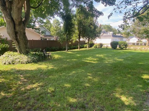 LOTS AND LAND, Auburn, IN
