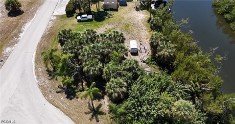 Land, St James City, FL