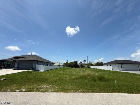 Land, Cape Coral, FL