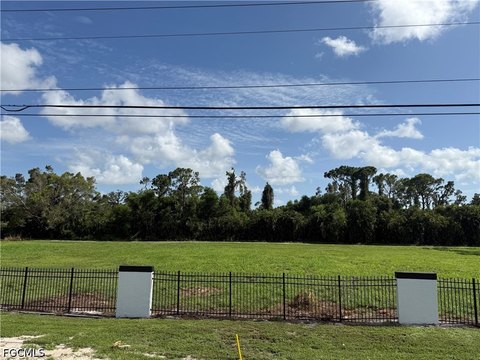 Land, Fort Myers, FL