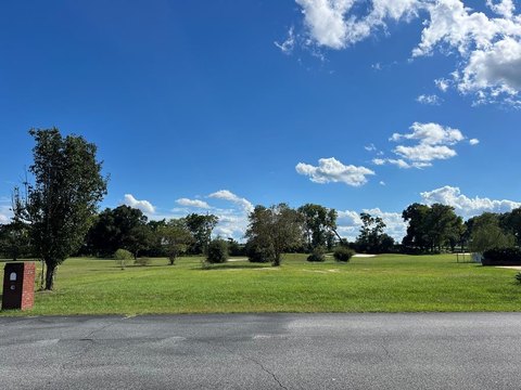 Residential Lot in Golf Community