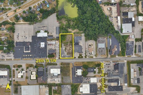 Prime Commercial Land on 28th