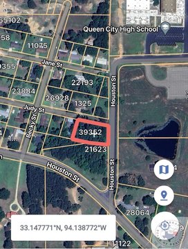 Undeveloped Lot in Queen City