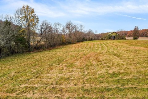 Unrestricted Land in Sparta, TN