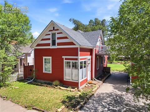 Victorian Duplex in Old Colorado