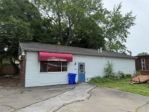 Erie Retail/Office Space Available