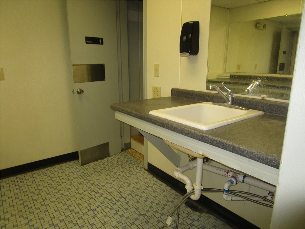 Picture 11
