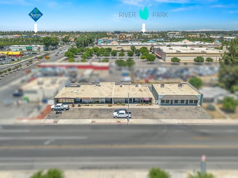 Retail Property in Pinedale, CA