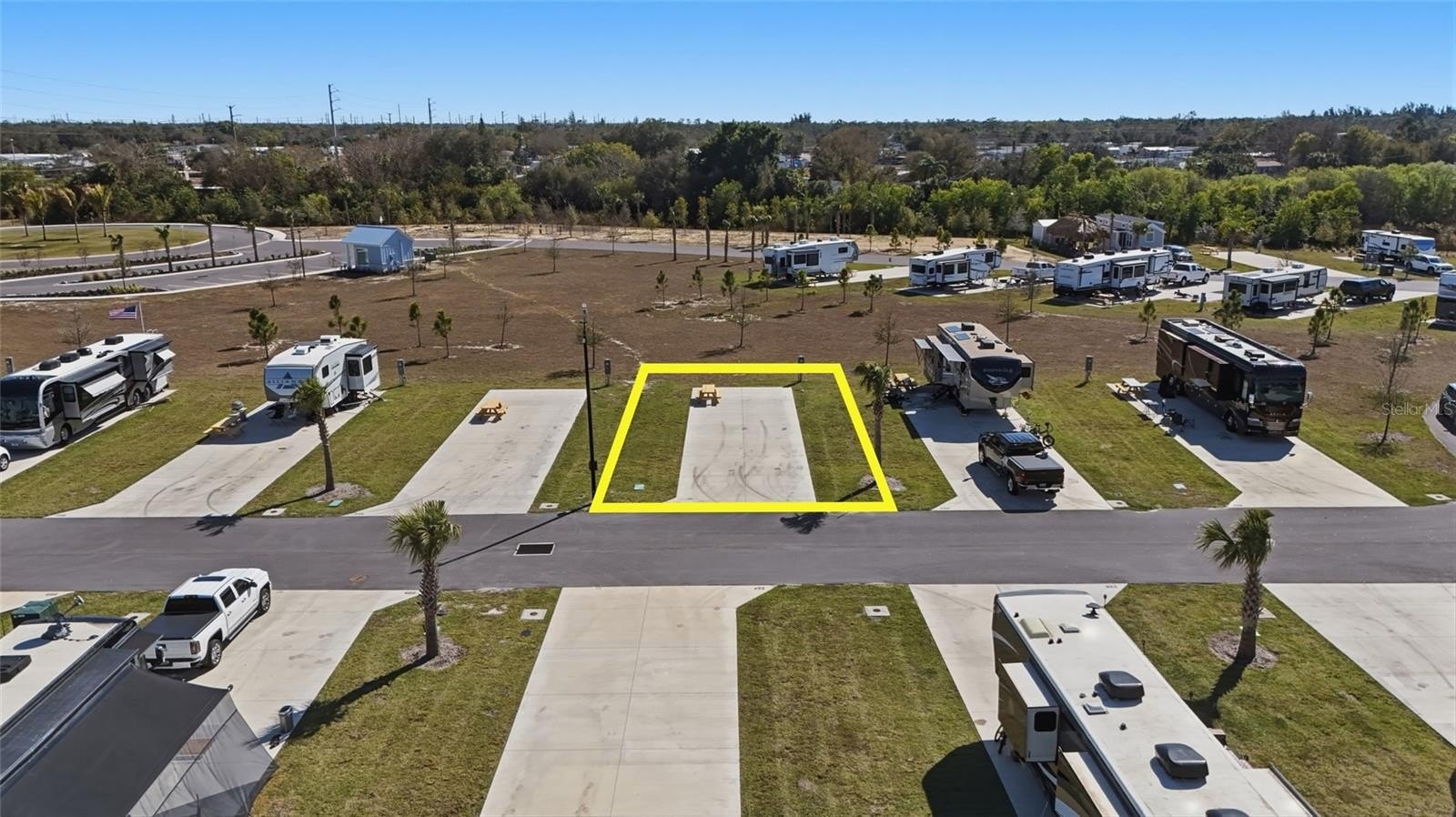 RV Lot in Palm Breeze