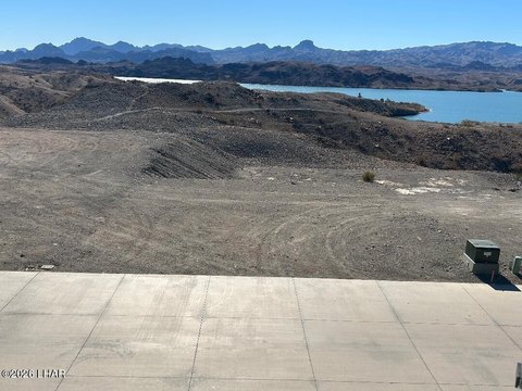 Premier Homesite with Lake Views