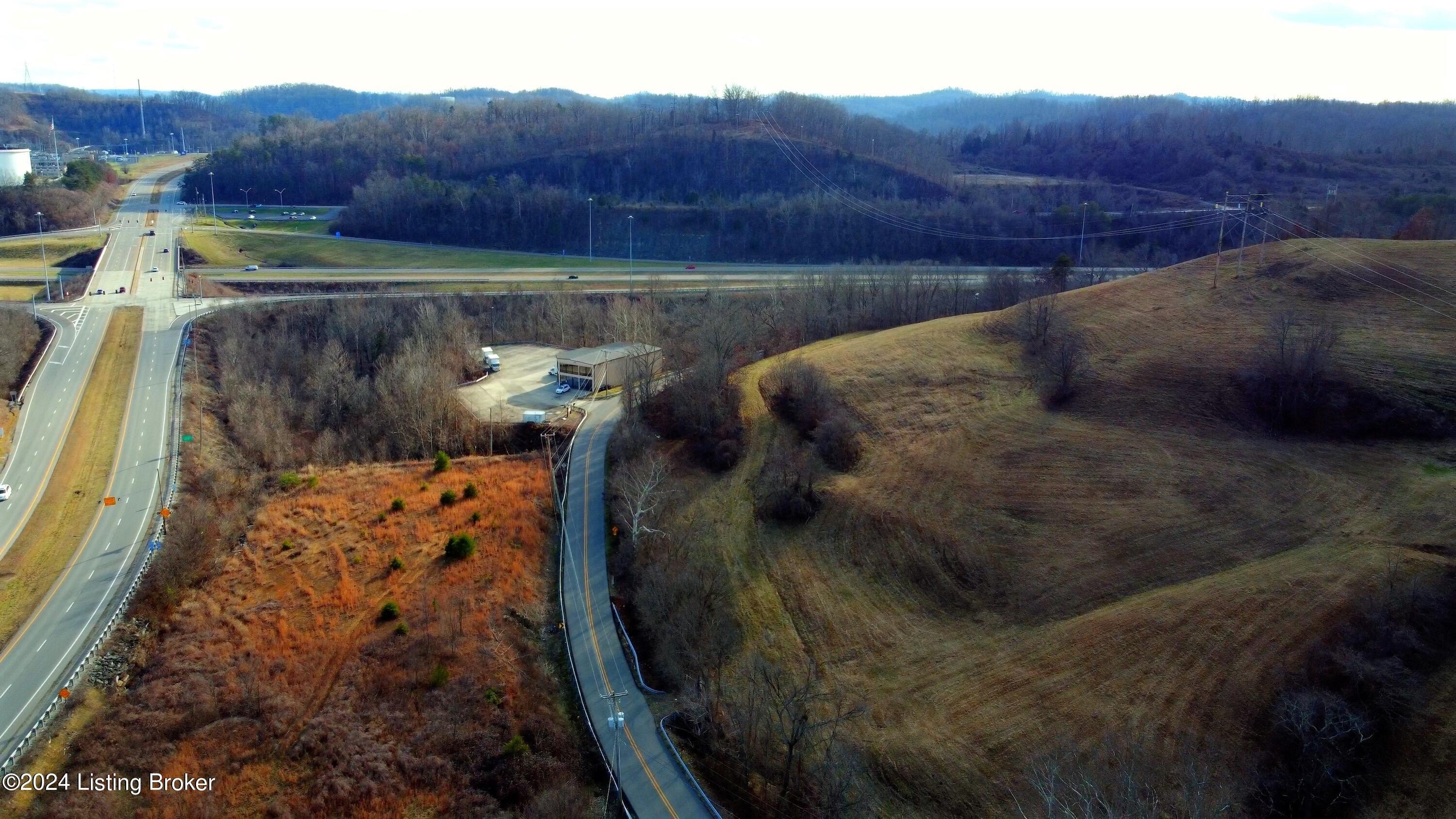 Expansive Land Parcel in Catlettsburg