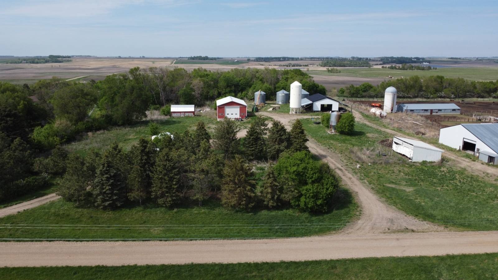 Grenville Farm/Estate with Income Potential
