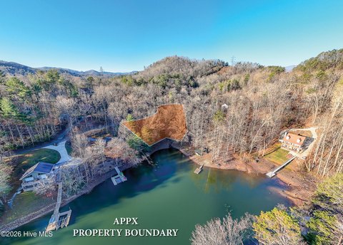 Land, Robbinsville, NC
