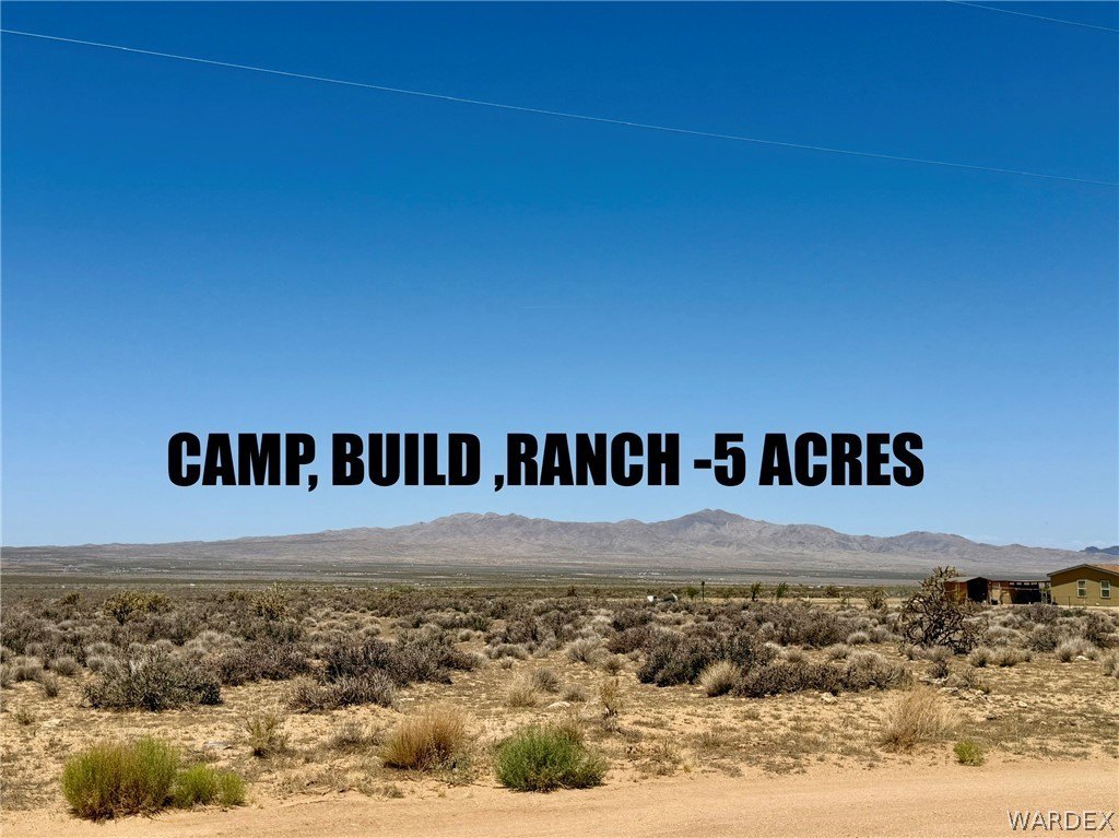 5 Acres in Dolan Springs