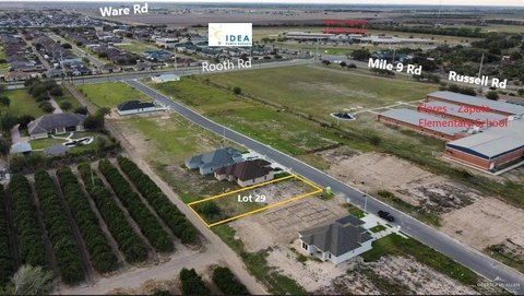 Residential Land in McAllen, TX