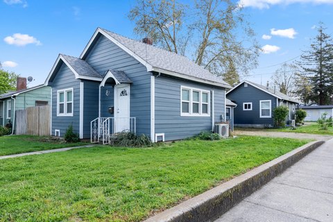 Medford Craftsman Multifamily Investment Opportunity