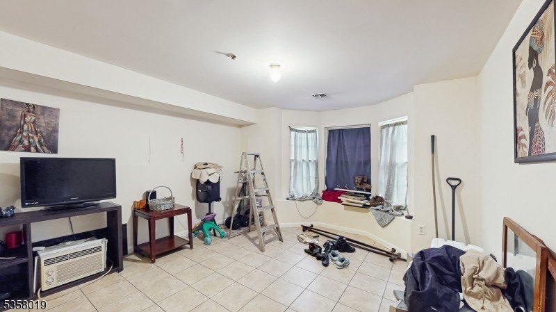 Picture 27