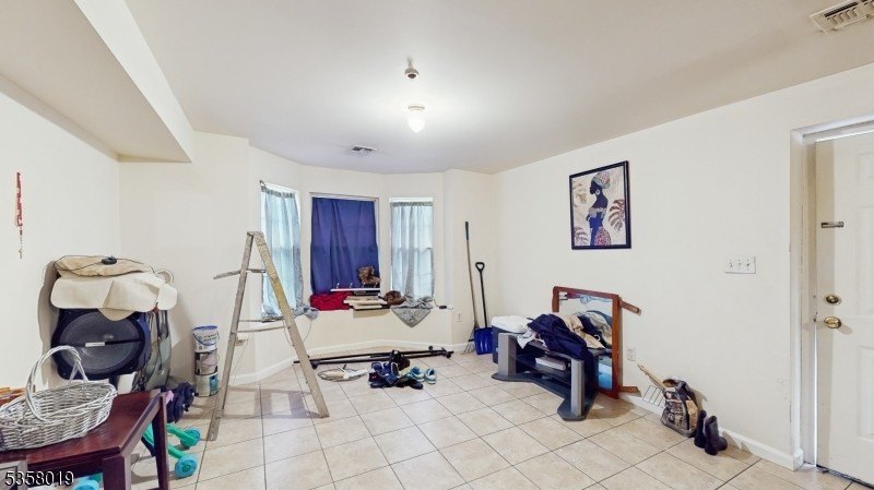 Picture 28