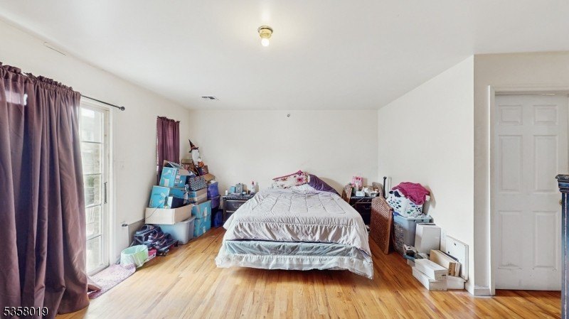 Picture 8