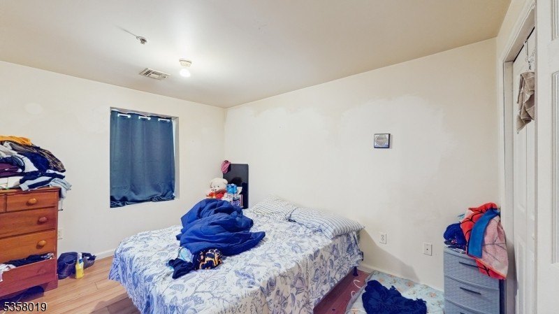 Picture 32