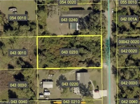 LAND - LEHIGH ACRES, FL