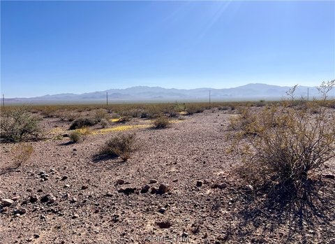 Land, Golden Valley, AZ