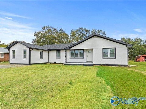 Renovated Office Near Town Square