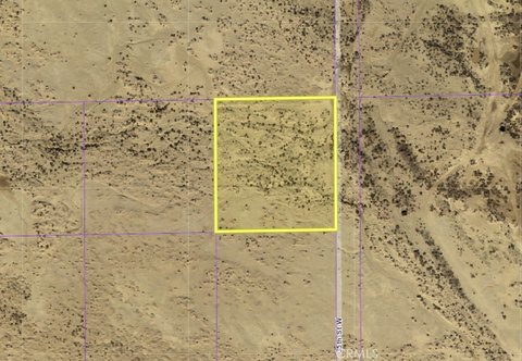 Land in Lancaster, California