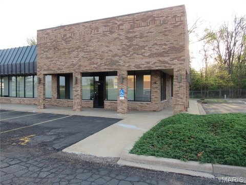 Retail-Office Suite