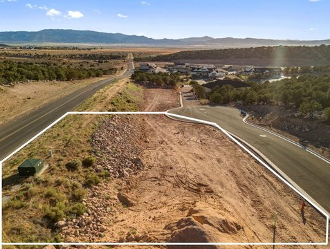 Homesite in South Mountain Estates