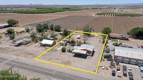 Mixed-Use Property in Garfield, NM