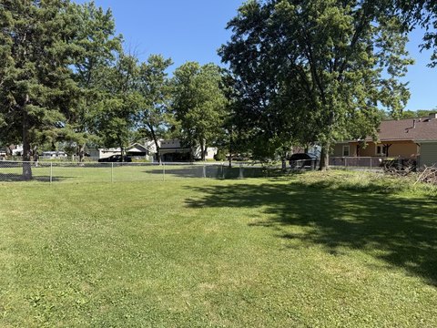 Land, Melrose Park, IL