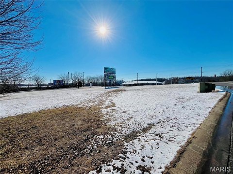 Commercial Build-to-Suit Acreage