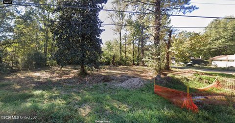 LAND - Jackson, MS