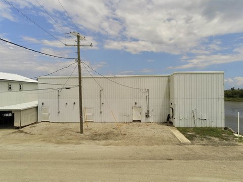Dulac Boat Shed with Lifts