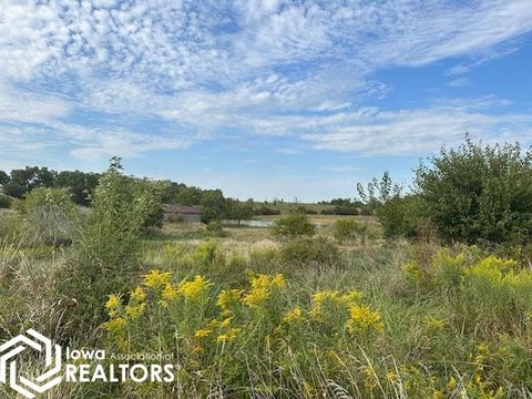Residential Land with Golf Course View
