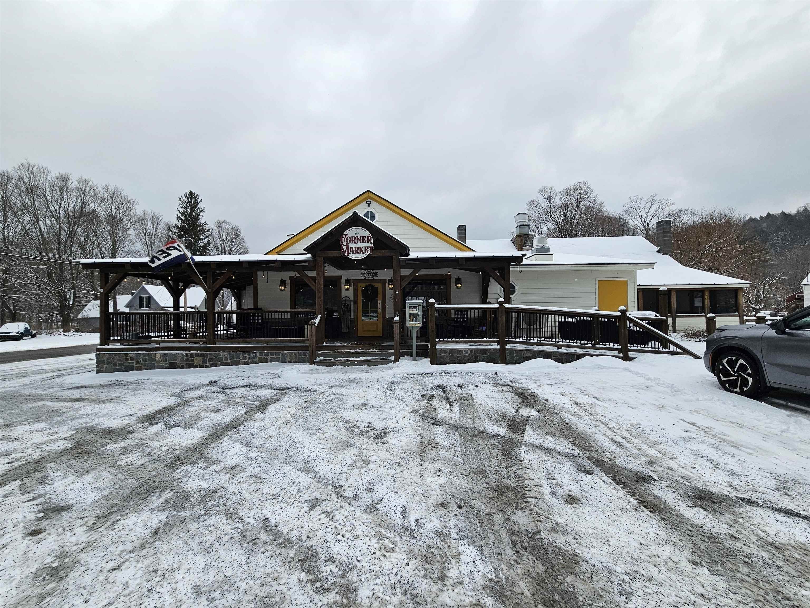 East Arlington Commercial Opportunity