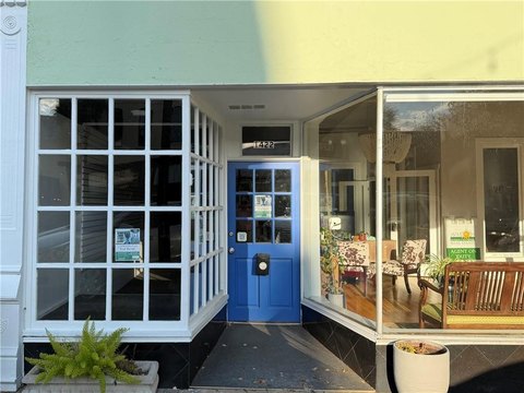 Retail Space in Historic Downtown