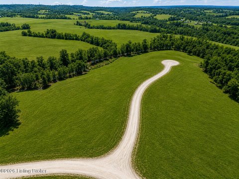 LAND - Shelbyville, KY