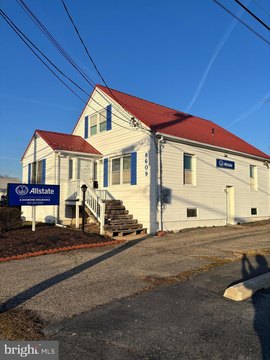 Renovated Office Space in Parkville